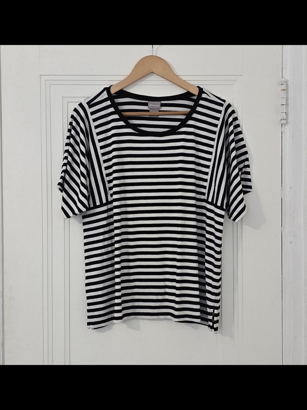 Chico's Black & White Striped Crew Neck Top Size L (2), Euc